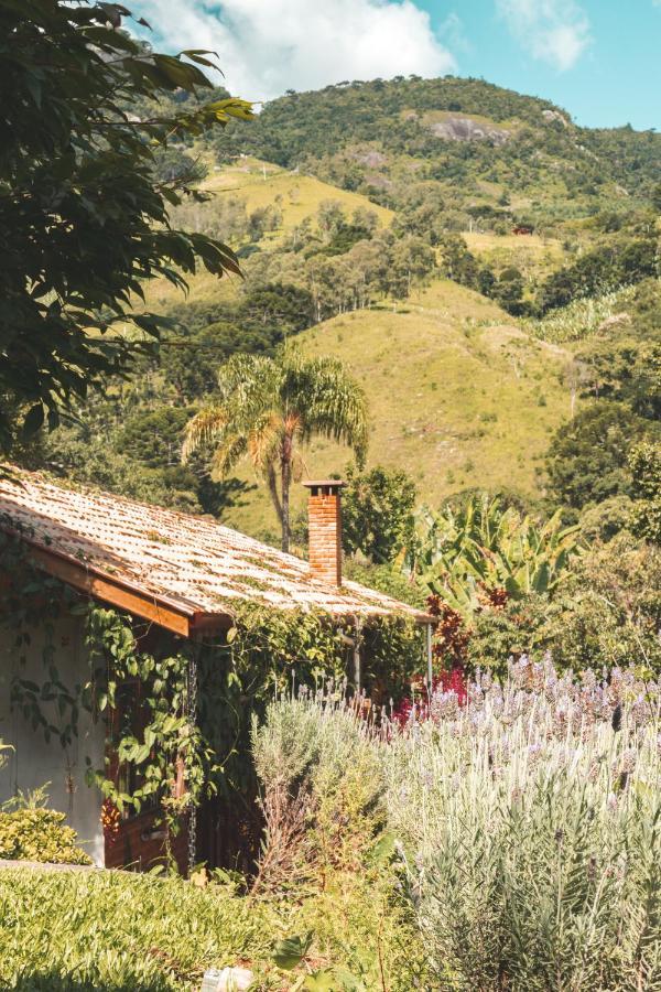 Casa Pedacinho De Ceu Com Banheira De Hidromassagem E Lareira São Bento do Sapucaí Exterior foto